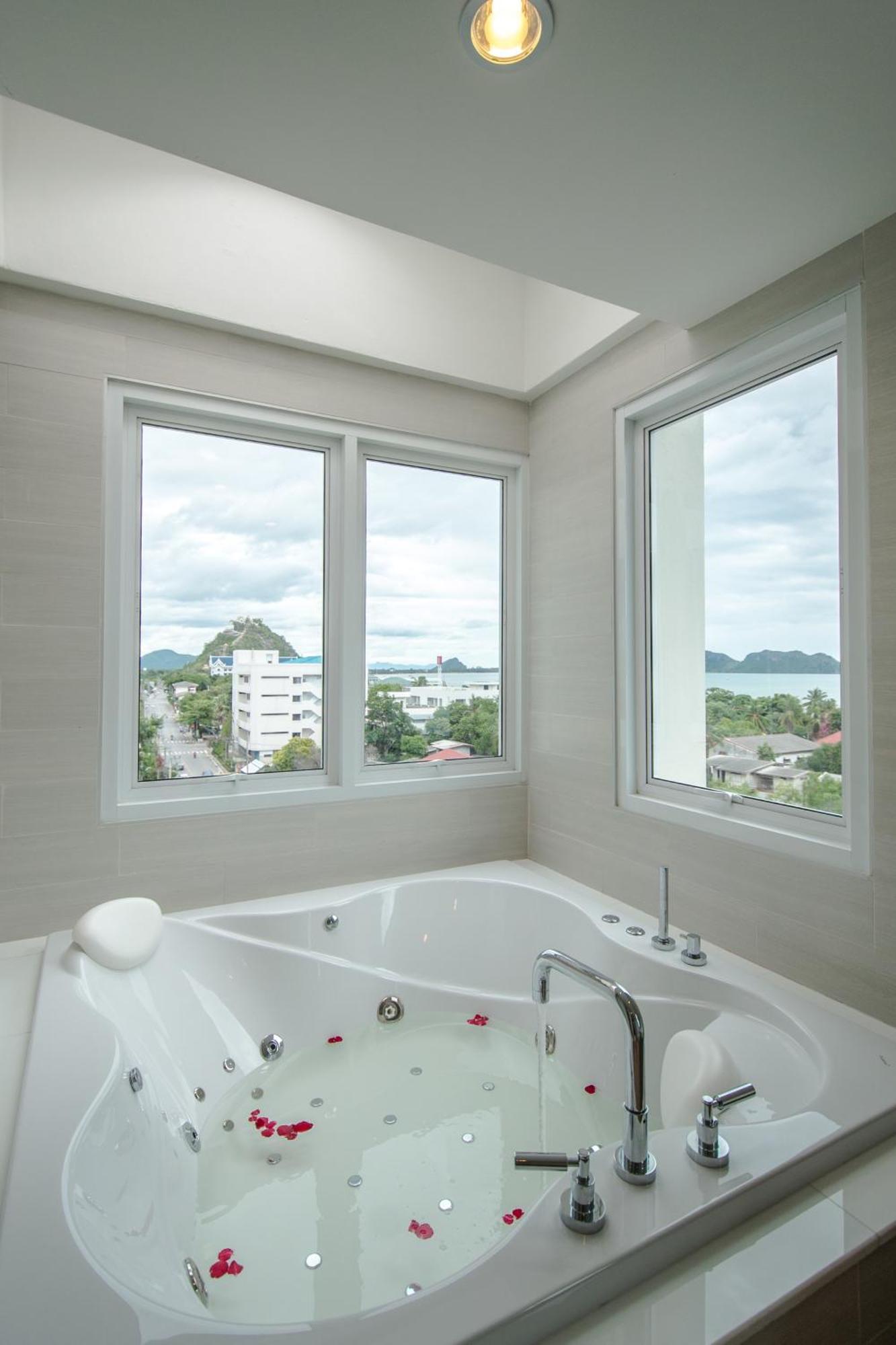 Prachuap Grand Hotel Prachuap Khiri Khan Habitación foto